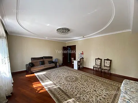 Satılır 3 otaqlı yeni tikili 140 m²