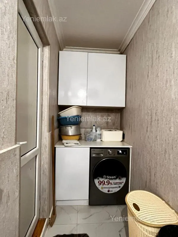 Satılır 8 otaqlı həyət evi 220 m²