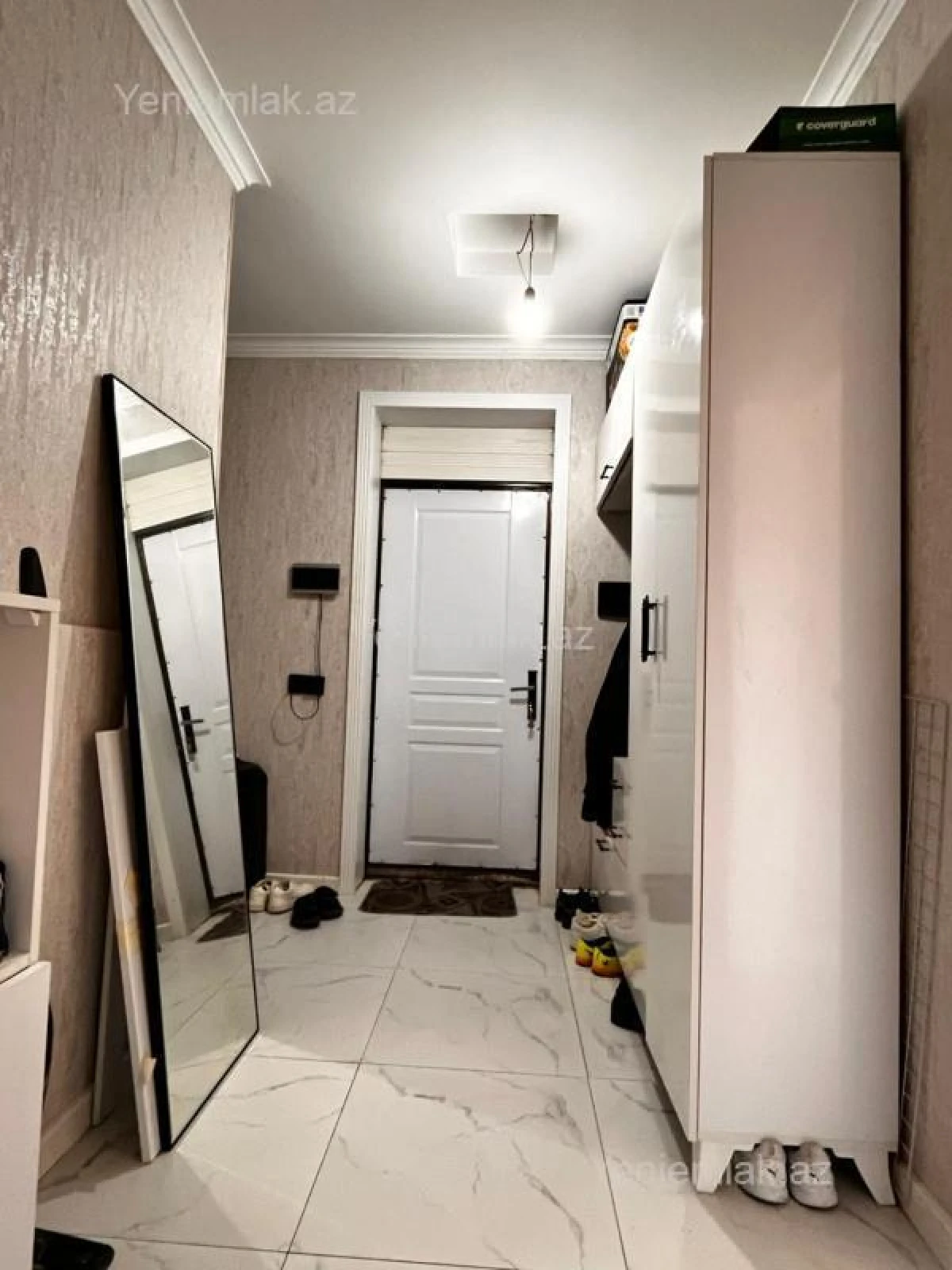 Satılır 8 otaqlı həyət evi 220 m²