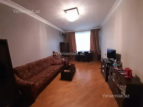 Satılır 3 otaqlı yeni tikili 135 m²