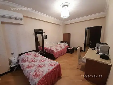 Satılır 3 otaqlı yeni tikili 135 m²