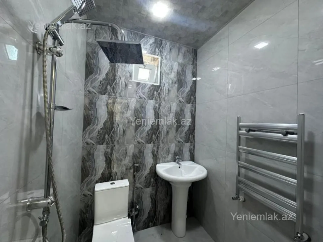 Satılır 3 otaqlı həyət evi 75 m²