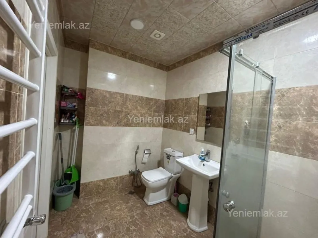 Satılır 1 otaqlı yeni tikili 66 m²