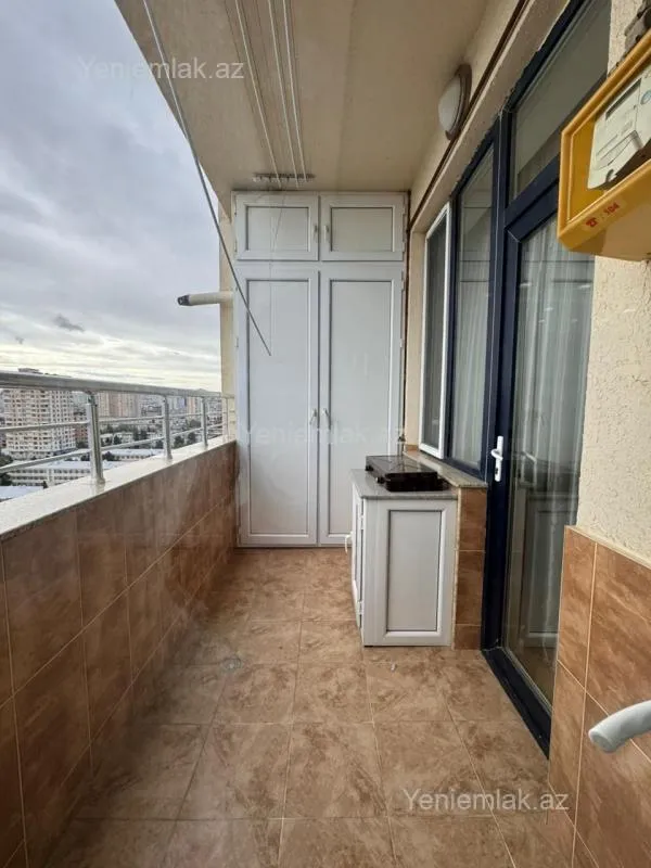 Satılır 4 otaqlı yeni tikili 176 m²