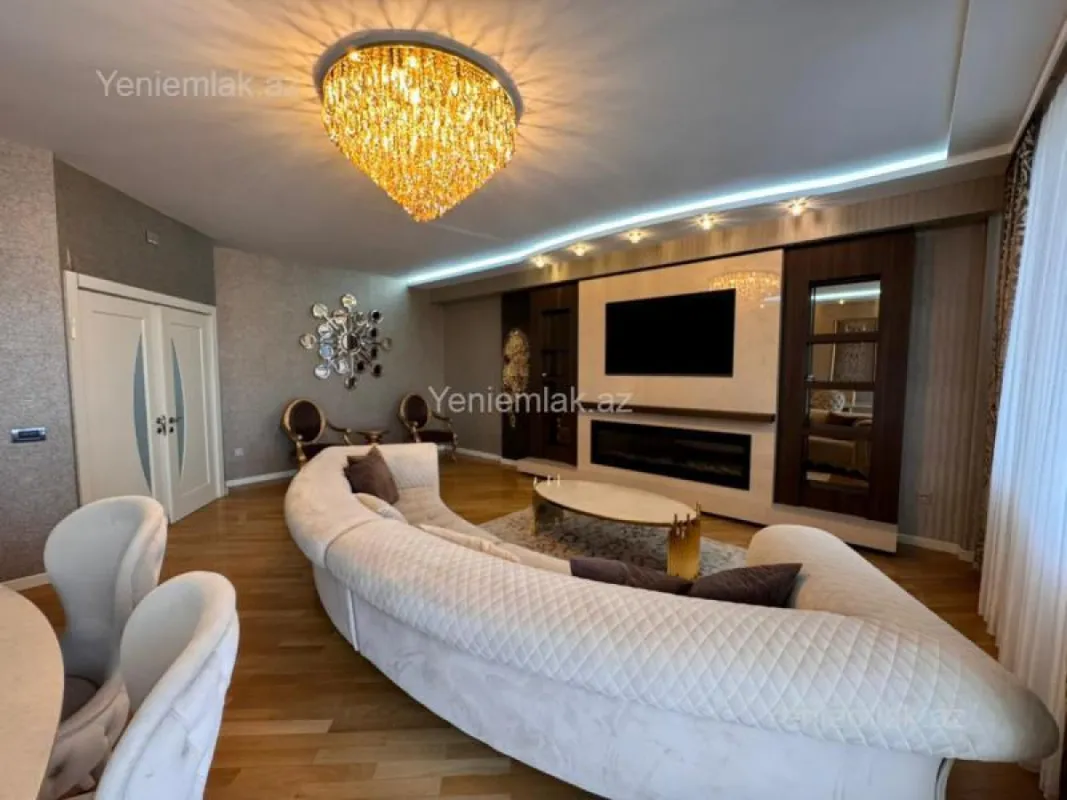 Satılır 4 otaqlı yeni tikili 176 m²