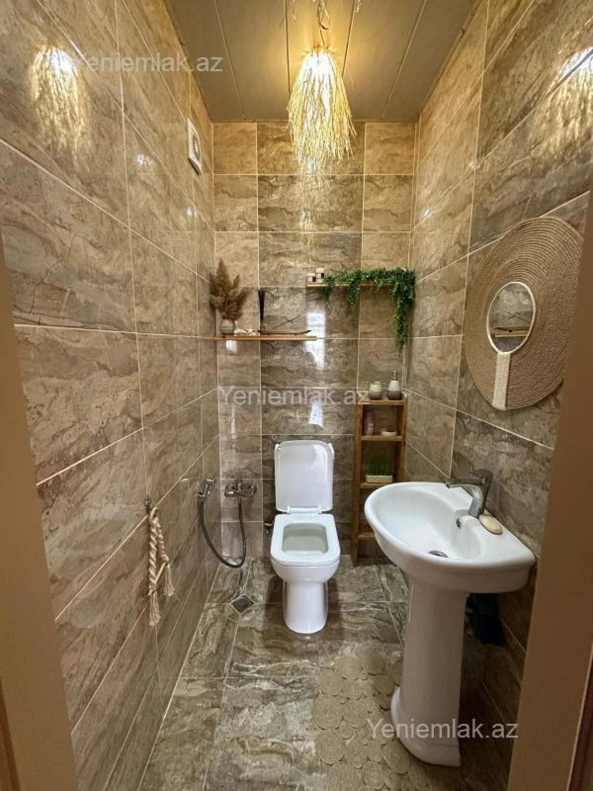 Satılır 3 otaqlı yeni tikili 120 m²