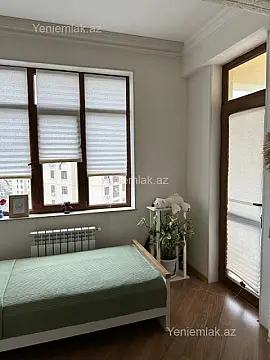 Satılır 3 otaqlı yeni tikili 120 m²