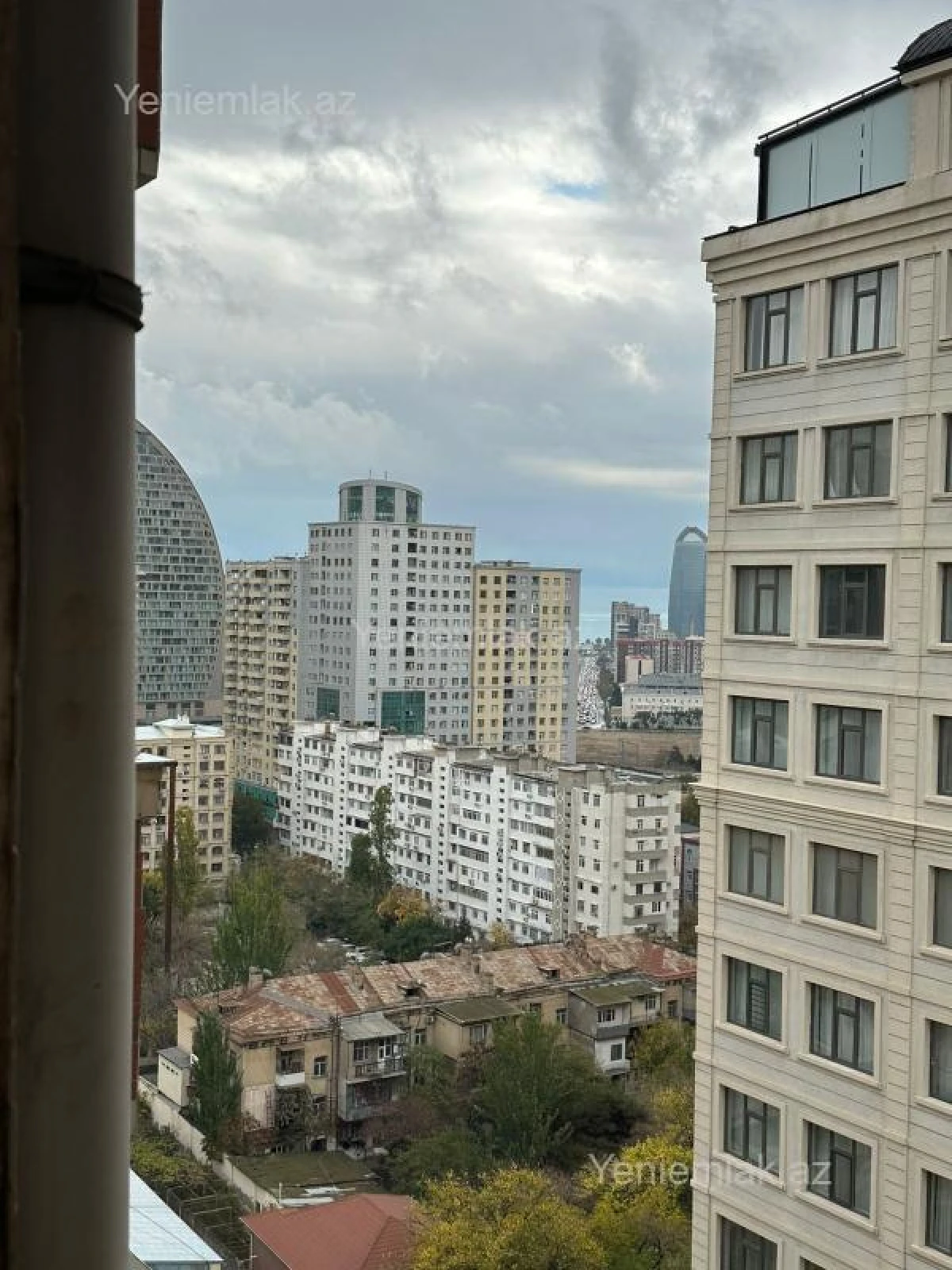 Satılır 3 otaqlı yeni tikili 117 m²