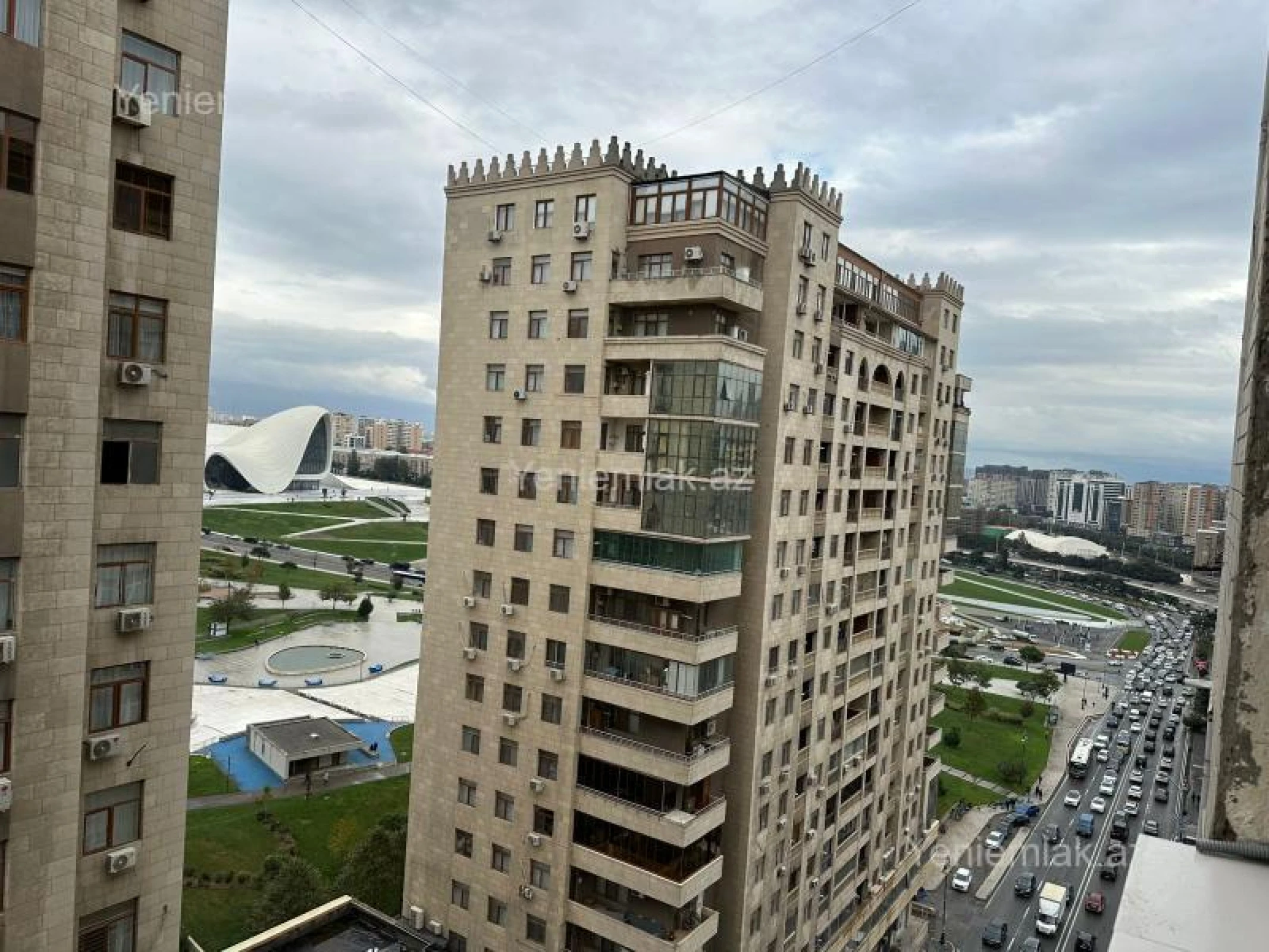 Satılır 3 otaqlı yeni tikili 117 m²