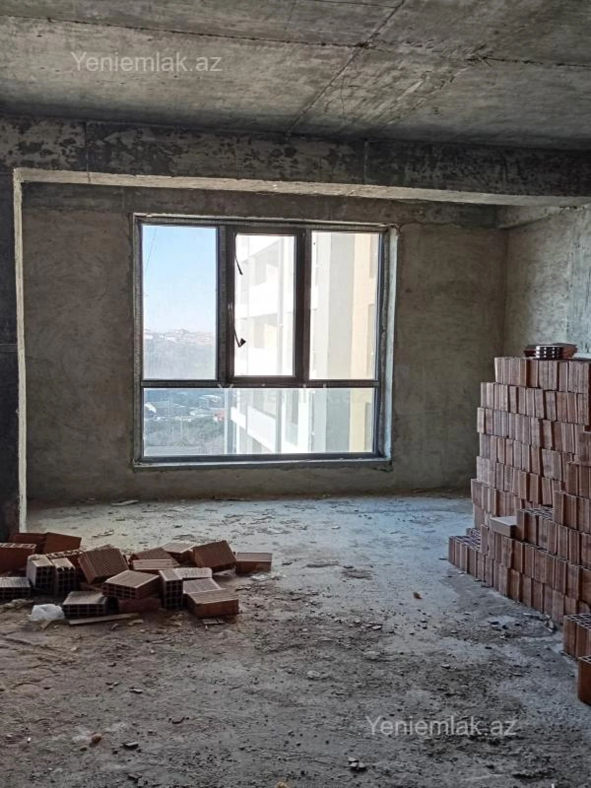 Satılır 3 otaqlı yeni tikili 115 m²