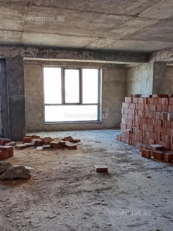 Satılır 3 otaqlı yeni tikili 115 m²