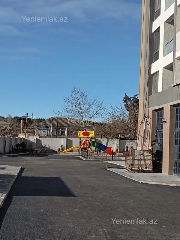 Satılır 3 otaqlı yeni tikili 115 m²