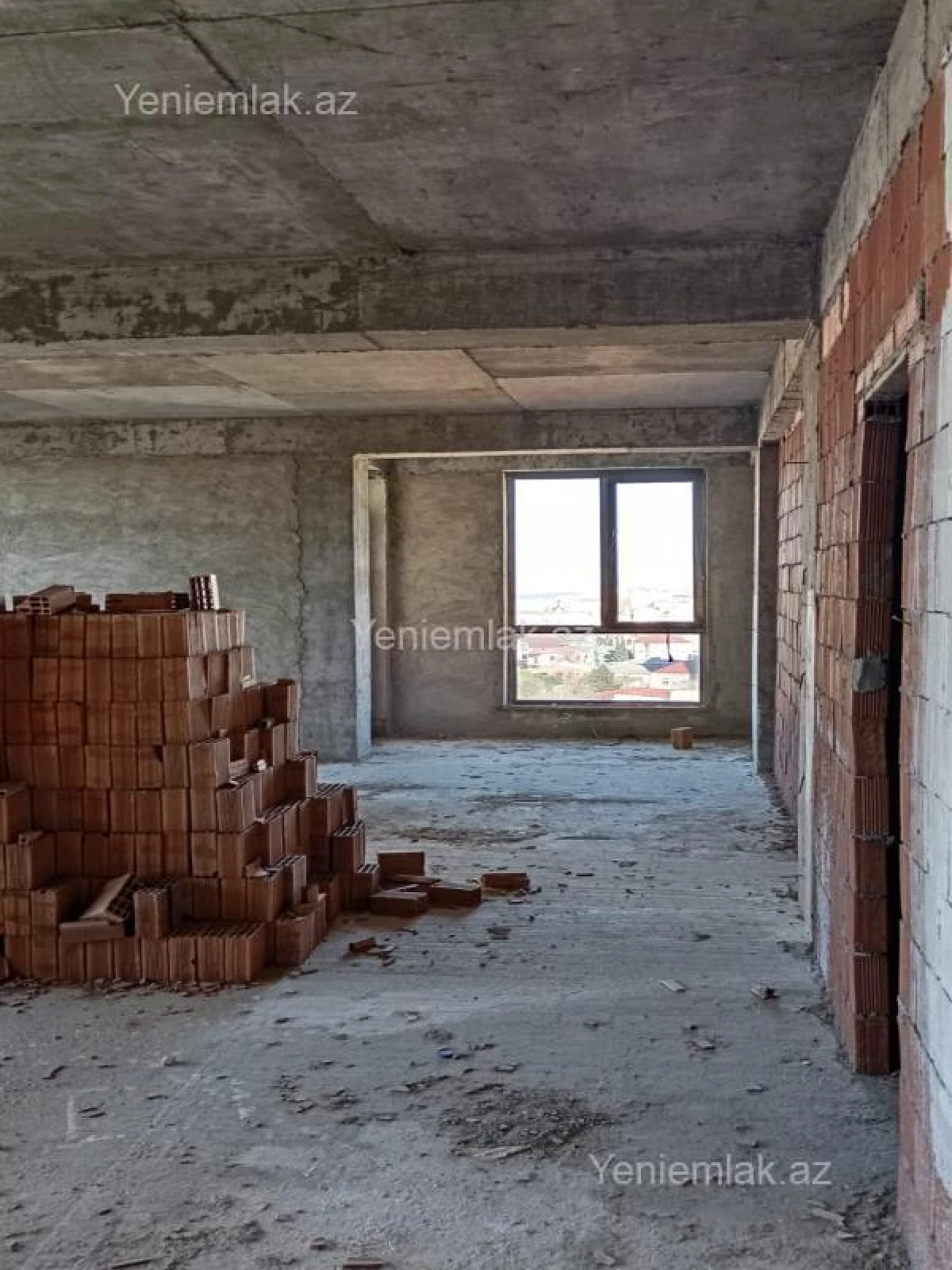 Satılır 3 otaqlı yeni tikili 115 m²