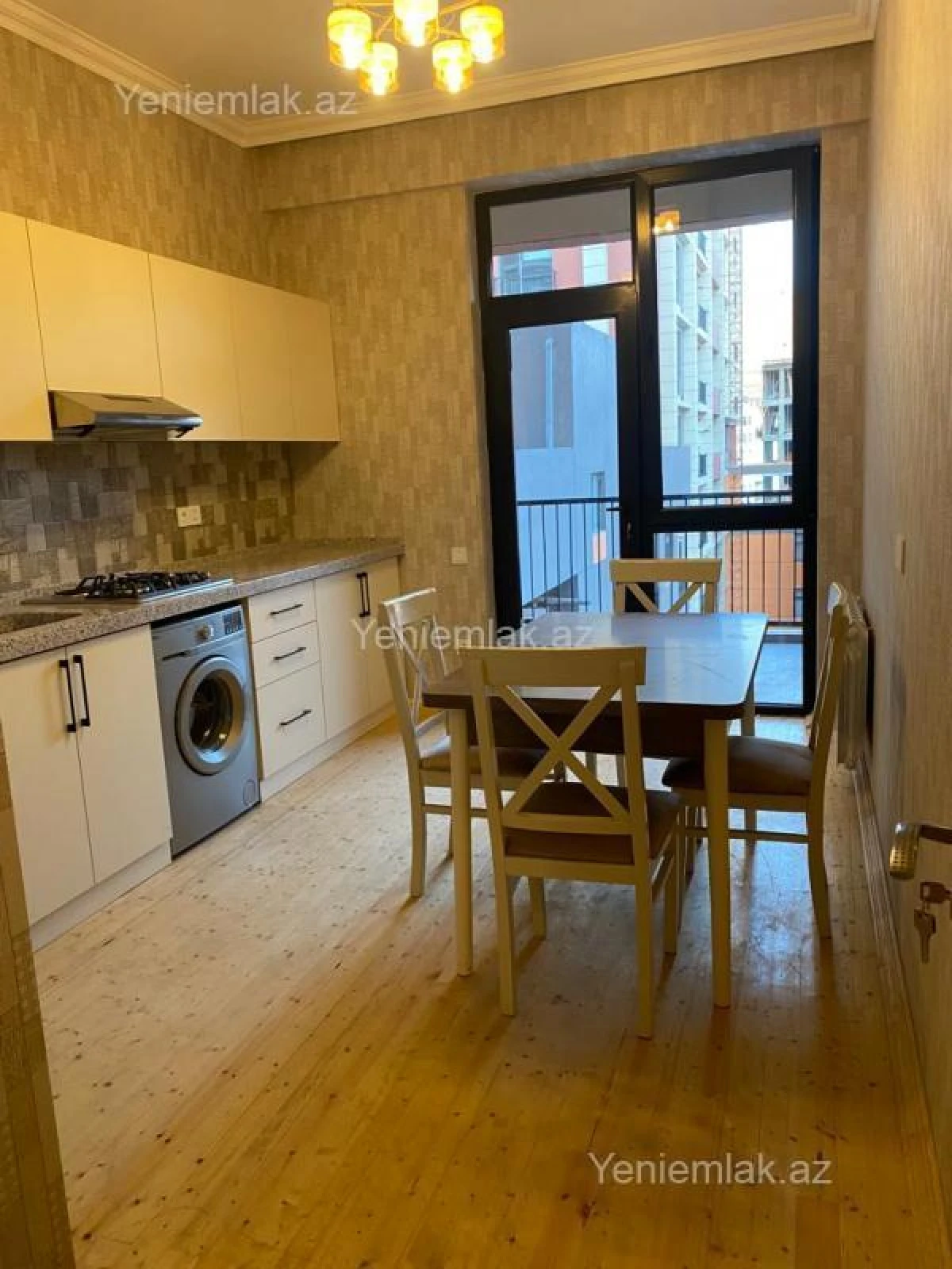 Satılır 2 otaqlı yeni tikili 75 m²