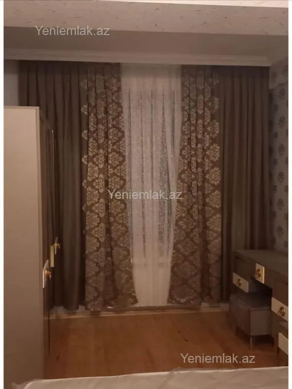 Satılır 2 otaqlı yeni tikili 75 m²