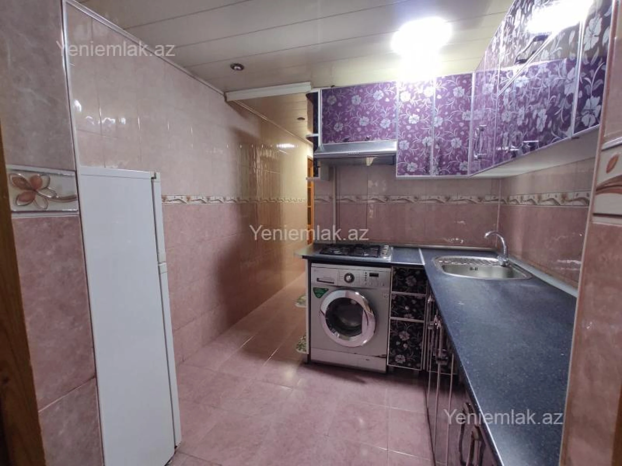 Satılır 2 otaqlı köhnə tikili 48 m²