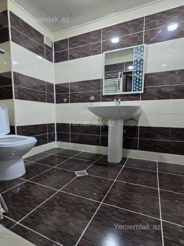 Satılır 2 otaqlı yeni tikili 63 m²