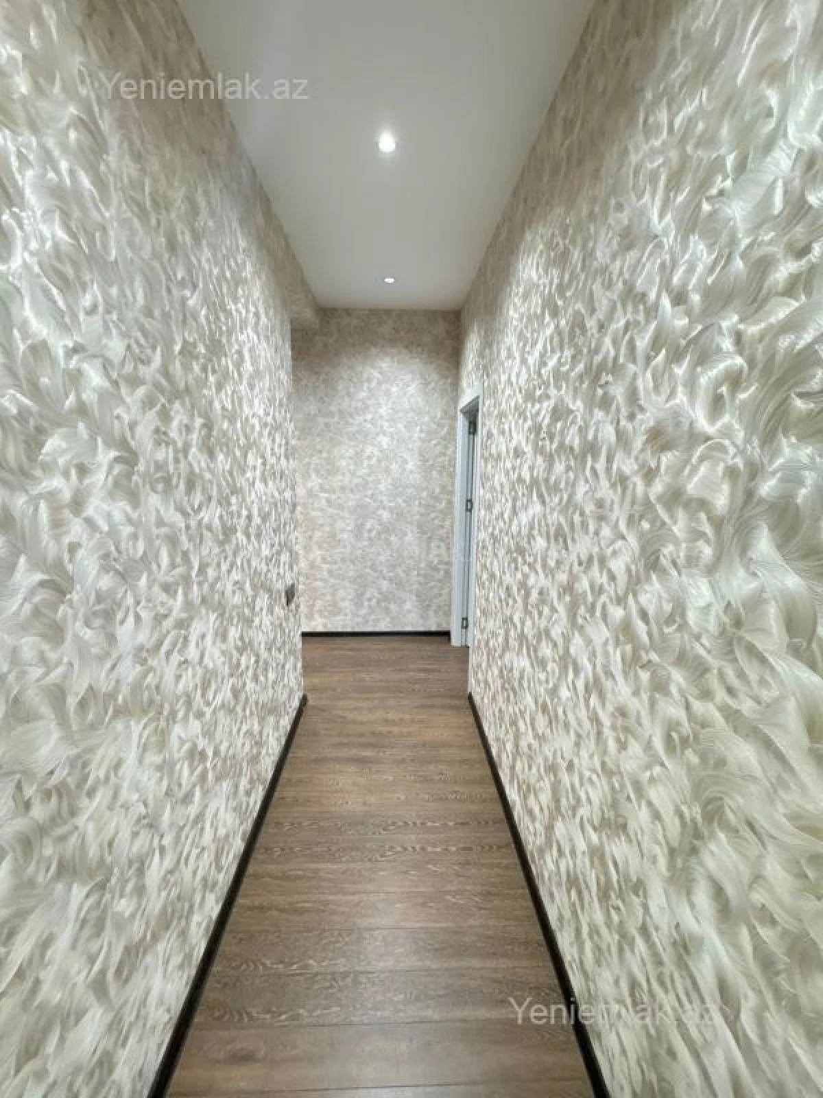 Satılır 4 otaqlı yeni tikili 132 m²