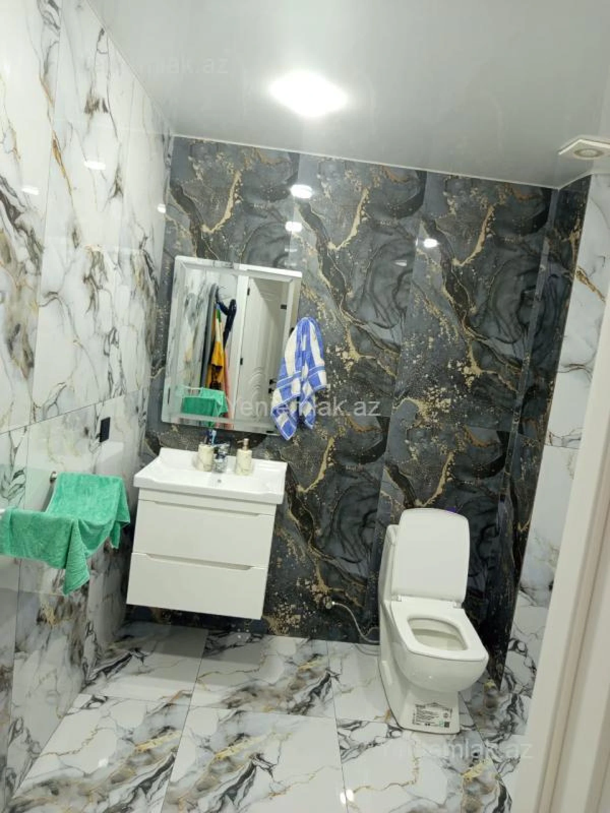 Satılır 2 otaqlı yeni tikili 63 m²