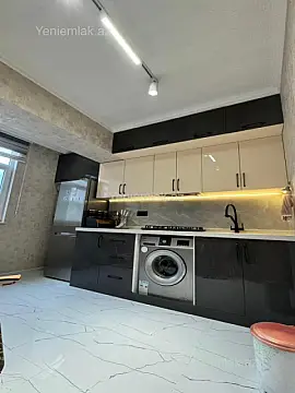 Satılır 3 otaqlı köhnə tikili 85 m²