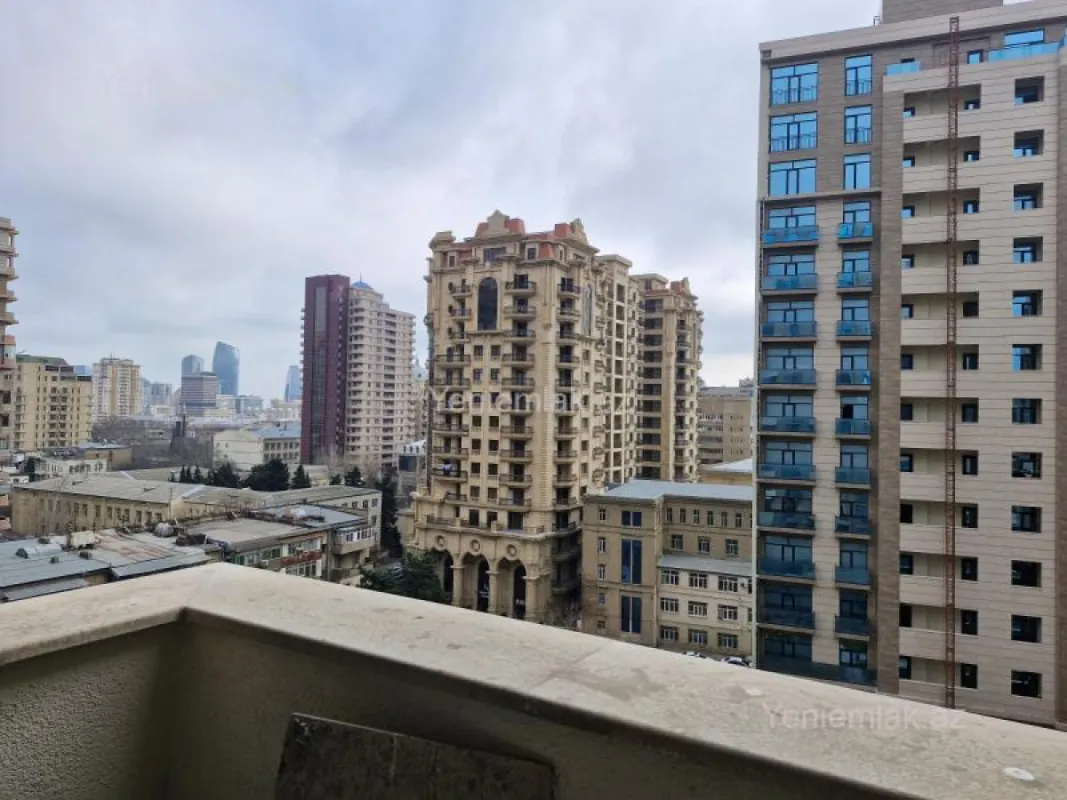 Satılır 2 otaqlı yeni tikili 66 m²