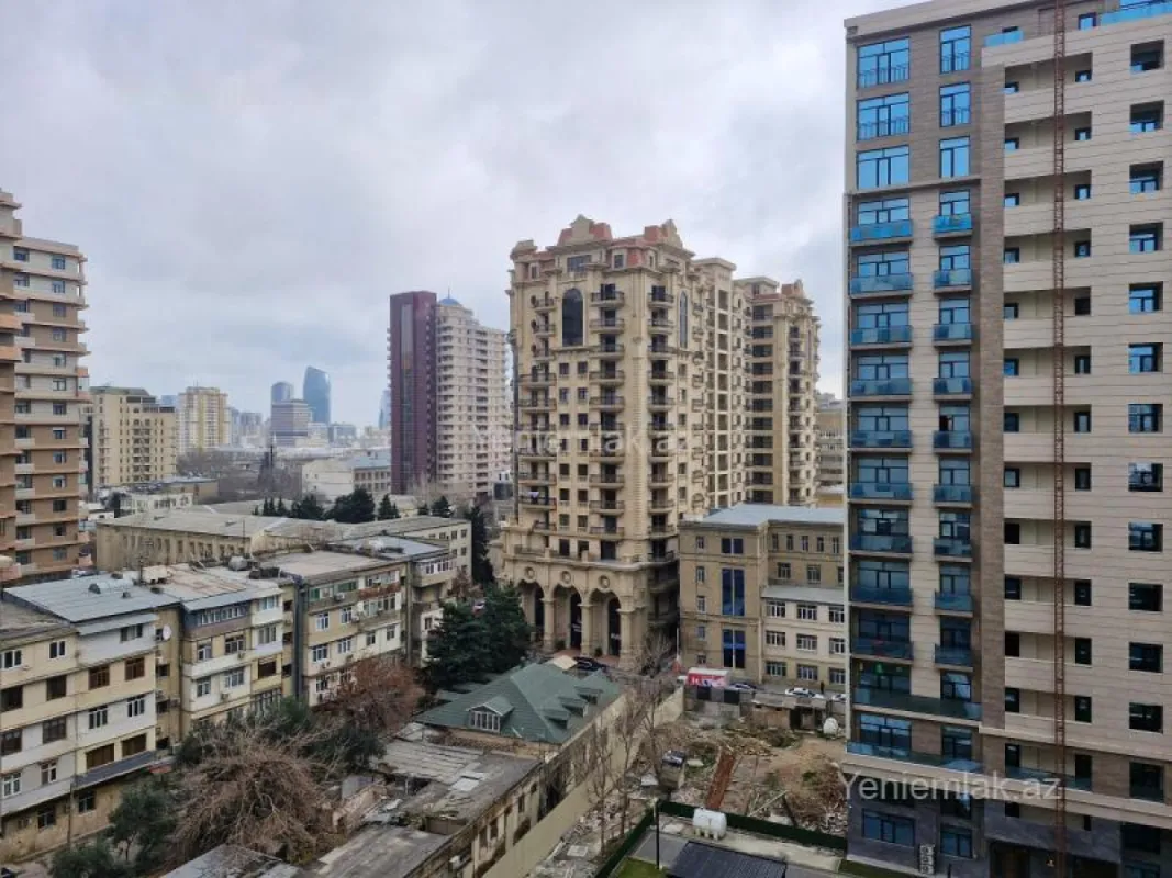 Satılır 2 otaqlı yeni tikili 66 m²