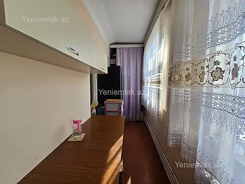 Satılır 2 otaqlı köhnə tikili 55 m²