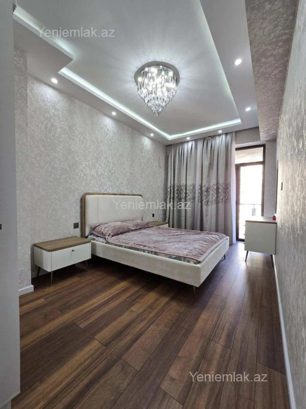 Satılır 2 otaqlı yeni tikili 65 m²