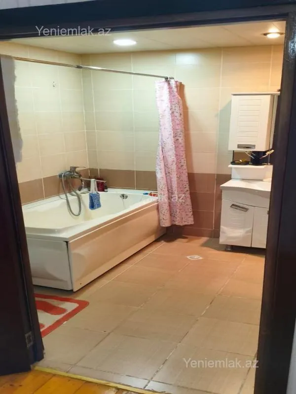 Satılır 2 otaqlı yeni tikili 85 m²