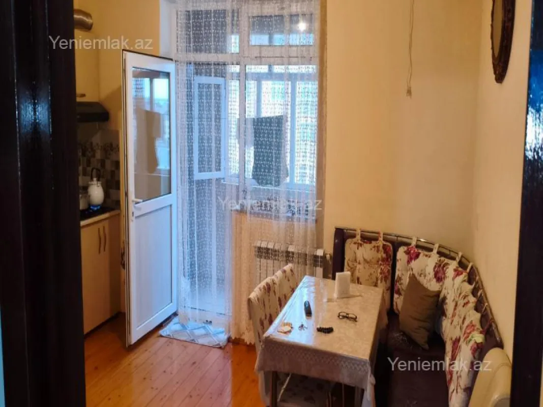 Satılır 2 otaqlı yeni tikili 85 m²