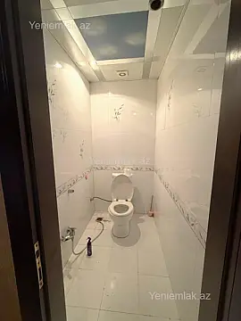 Satılır 3 otaqlı yeni tikili 130 m²