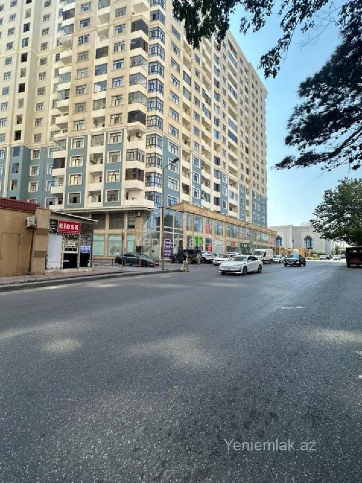 Satılır 4 otaqlı yeni tikili 150 m²