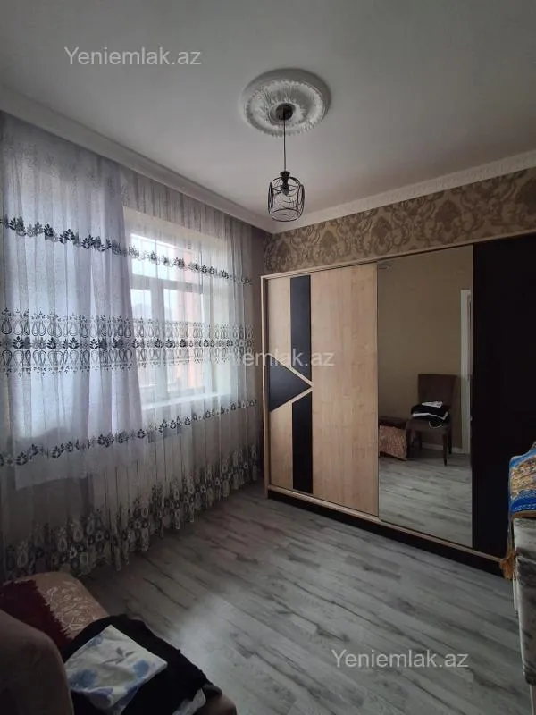 Satılır 4 otaqlı həyət evi 84 m²