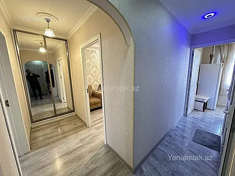 Satılır 2 otaqlı köhnə tikili 55 m²