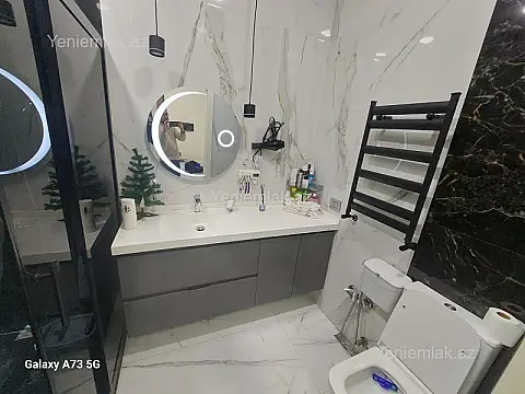 Satılır 2 otaqlı yeni tikili 97 m²