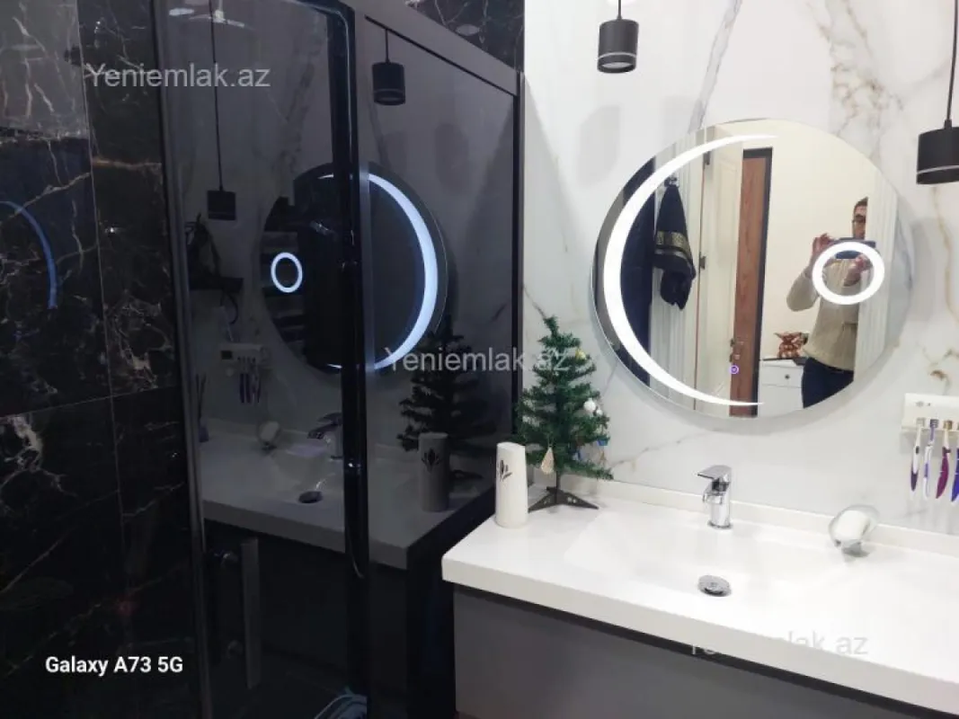 Satılır 2 otaqlı yeni tikili 97 m²