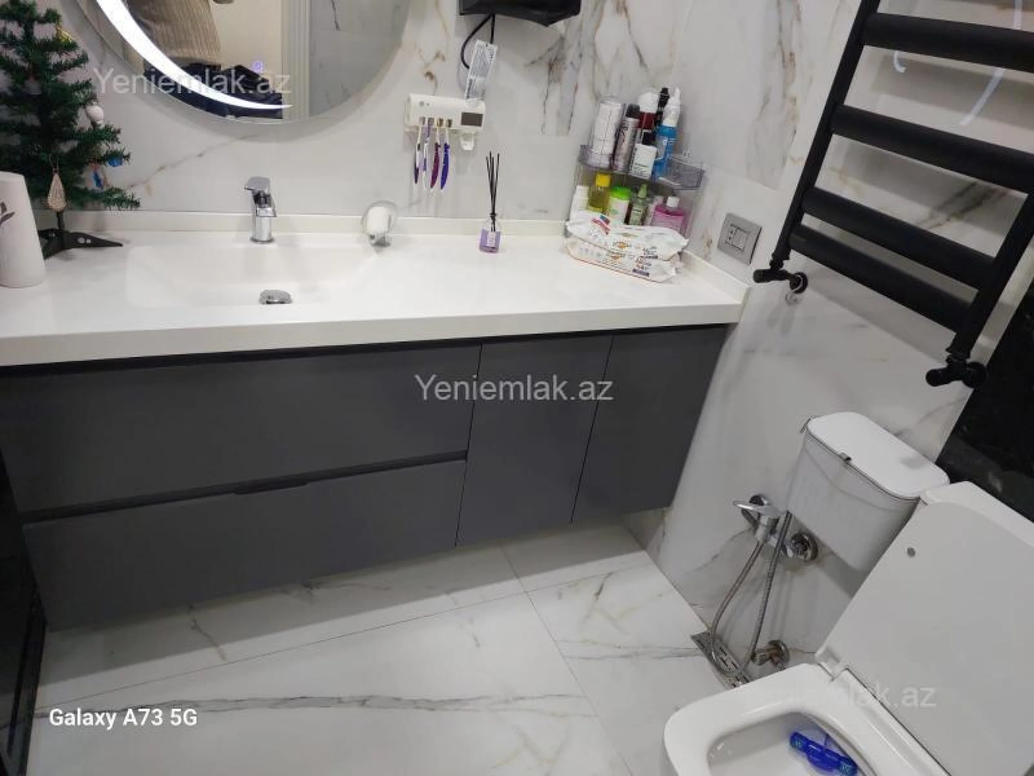 Satılır 2 otaqlı yeni tikili 97 m²