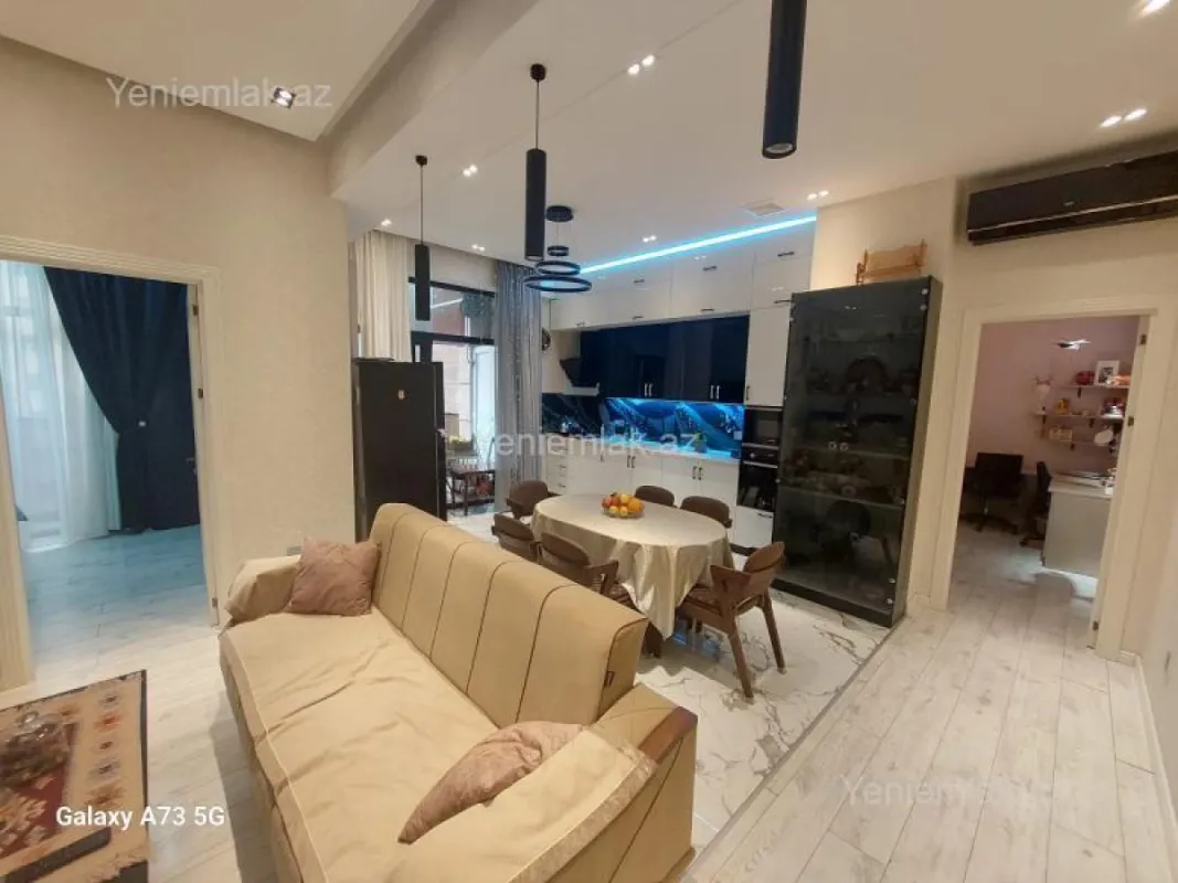 Satılır 2 otaqlı yeni tikili 97 m²