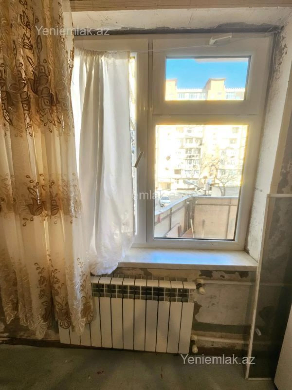 Satılır 1 otaqlı köhnə tikili 40 m²