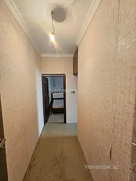 Satılır 1 otaqlı köhnə tikili 40 m²