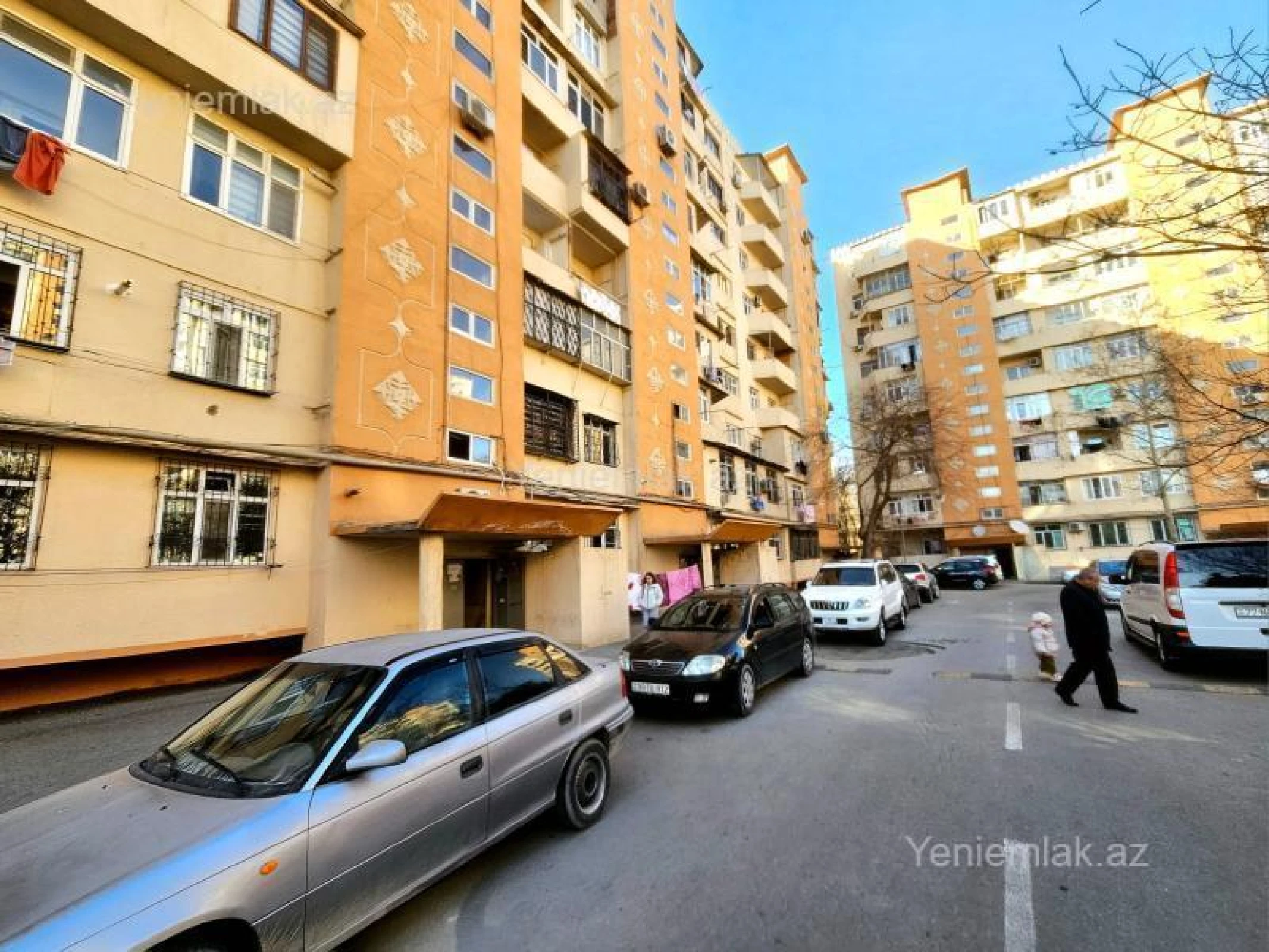 Satılır 1 otaqlı köhnə tikili 40 m²