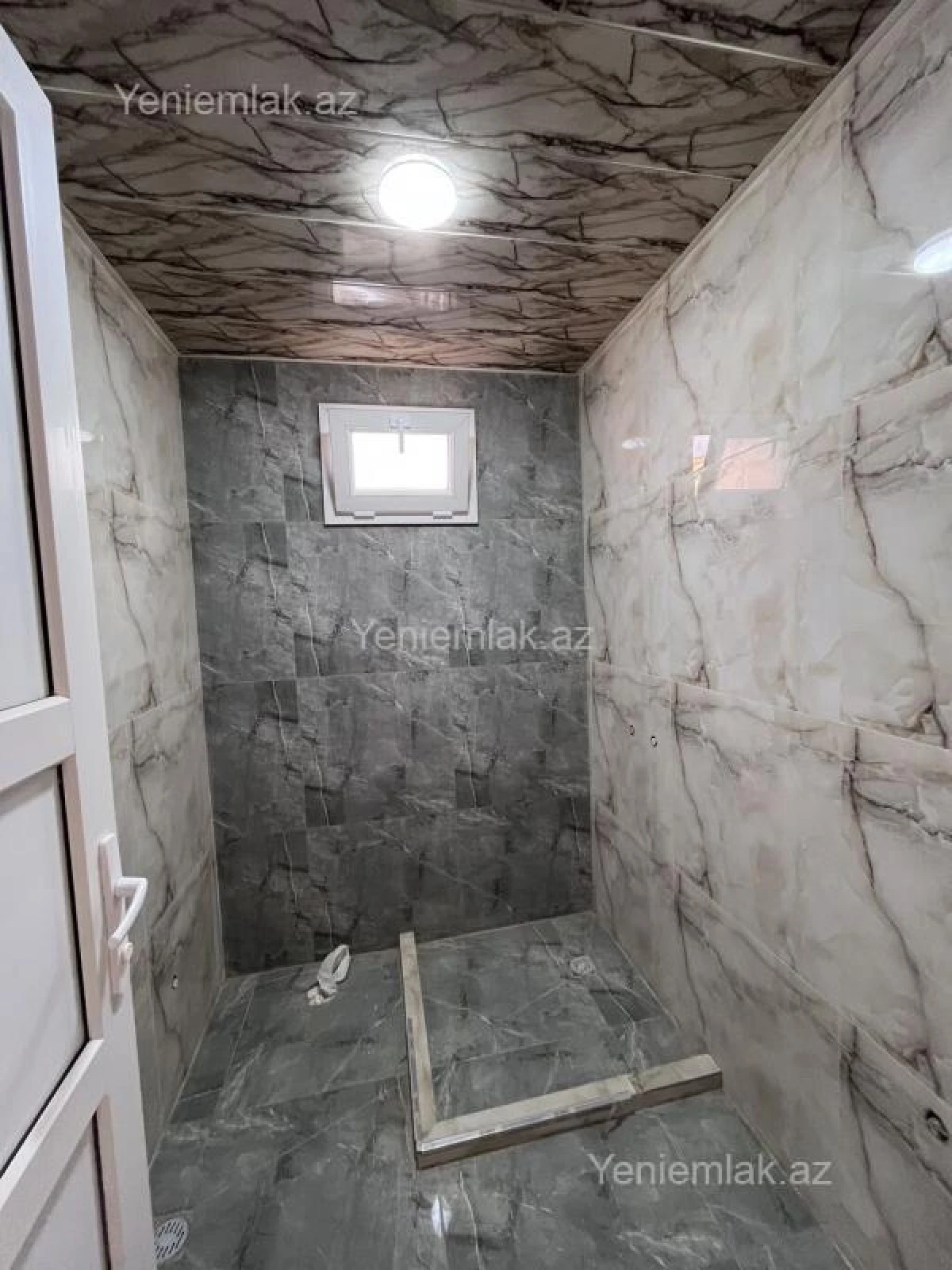 Satılır 2 otaqlı yeni tikili 50 m²