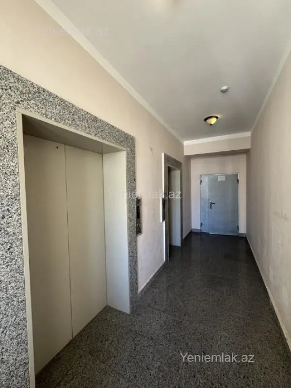 Satılır 2 otaqlı yeni tikili 65 m²