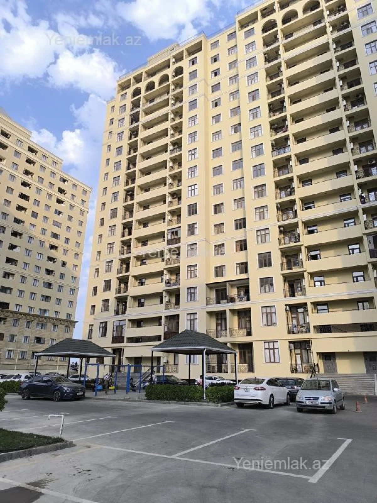 Satılır 2 otaqlı yeni tikili 65 m²