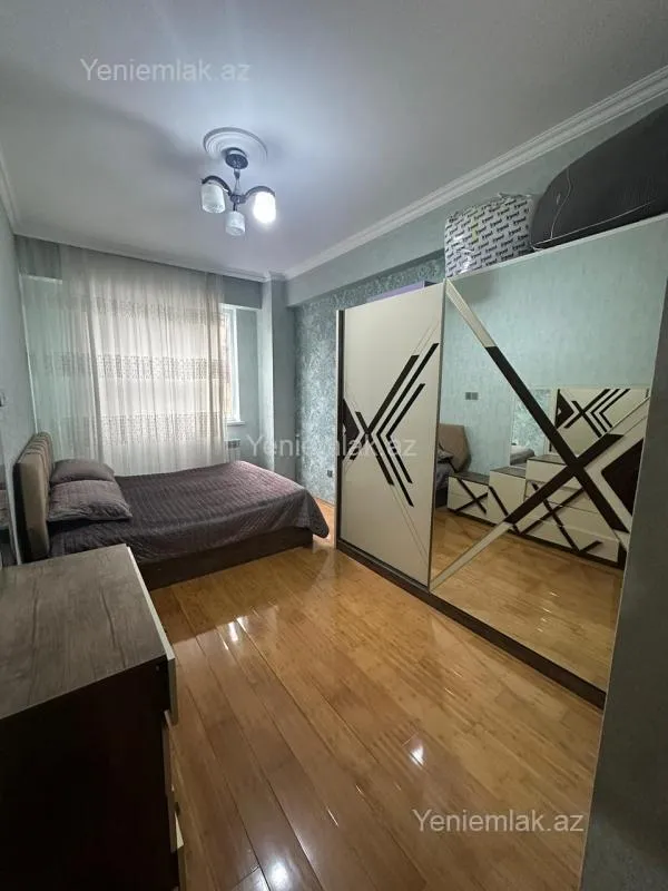 Satılır 3 otaqlı yeni tikili 84 m²