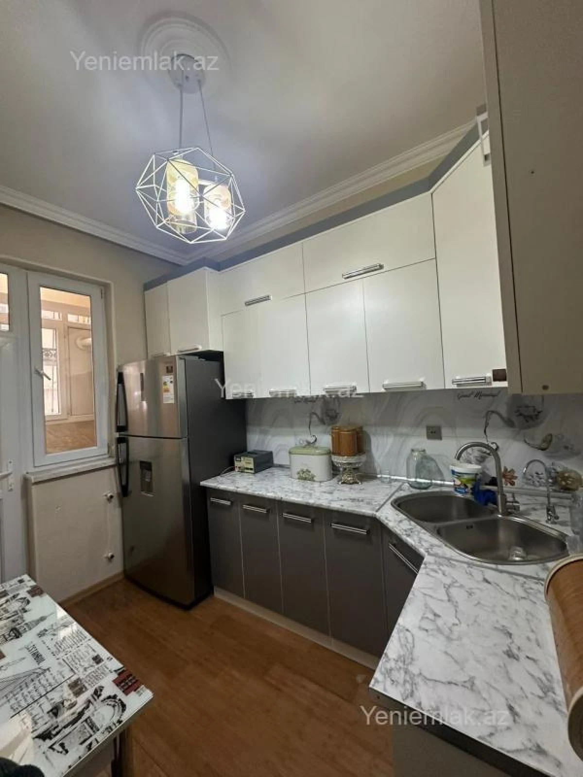Satılır 3 otaqlı yeni tikili 84 m²