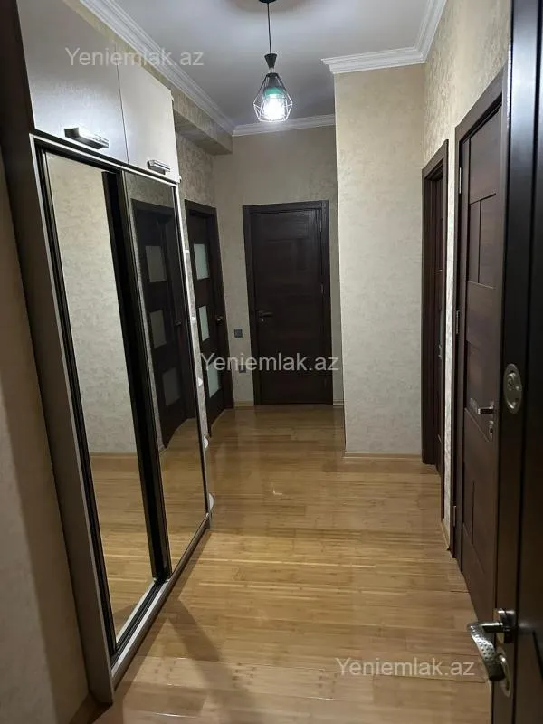 Satılır 3 otaqlı yeni tikili 84 m²