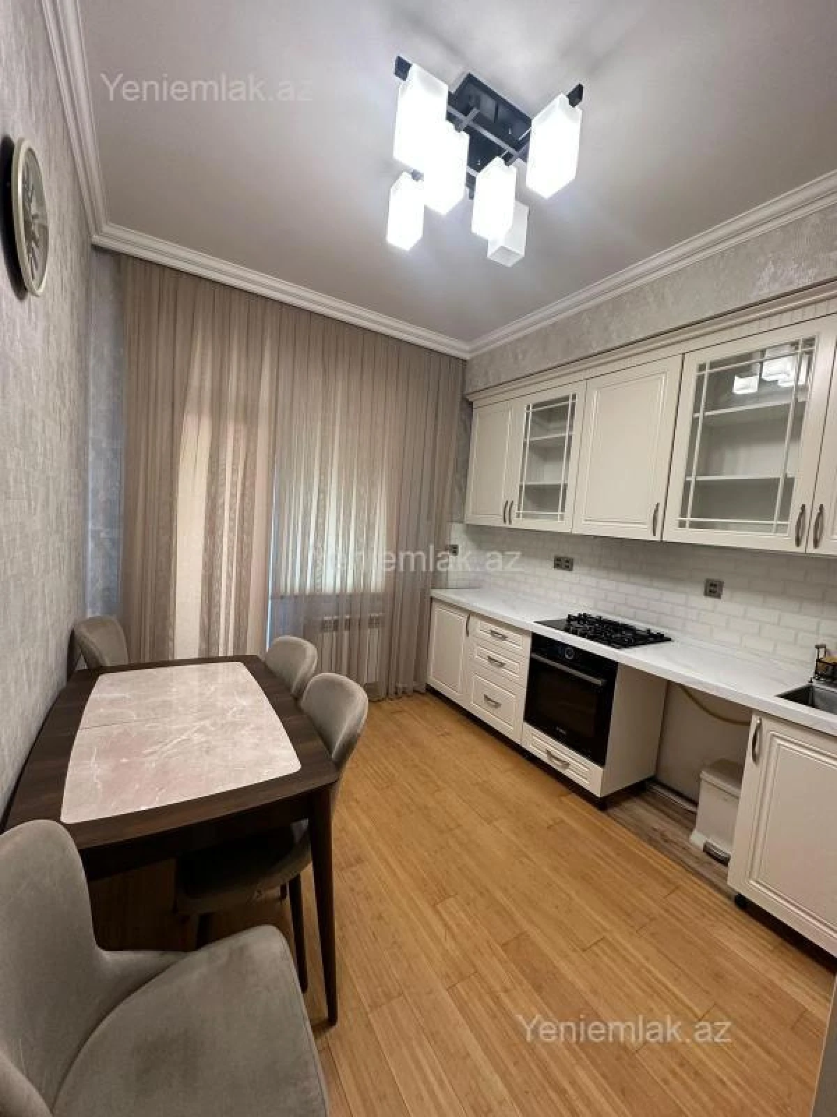 Satılır 2 otaqlı yeni tikili 75 m²