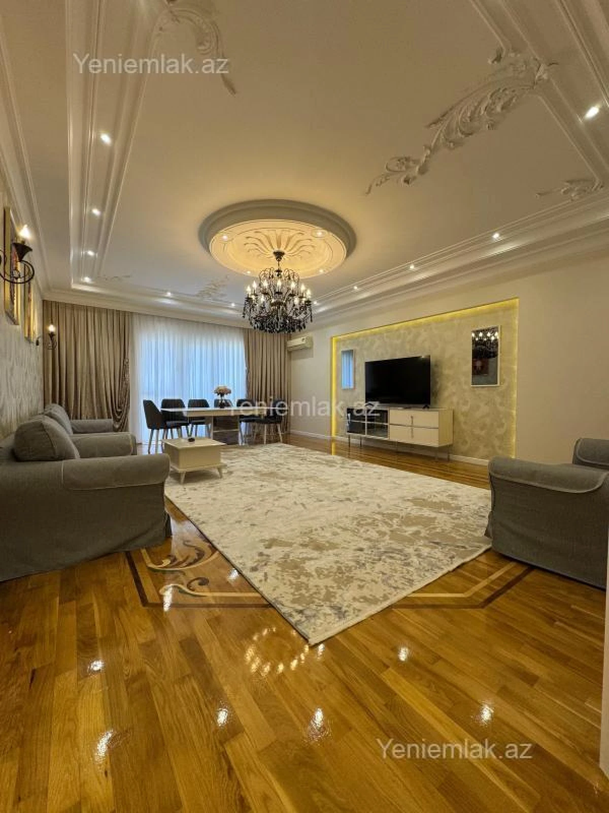 Satılır 4 otaqlı yeni tikili 225 m²