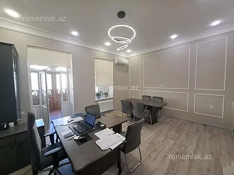 Satılır 4 otaqlı obyekt 100 m²